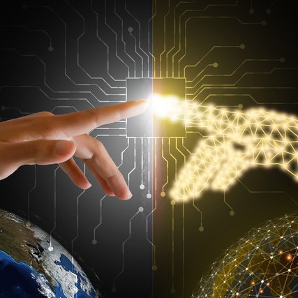 digital twins_Ole.CNX_Shutterstock.com