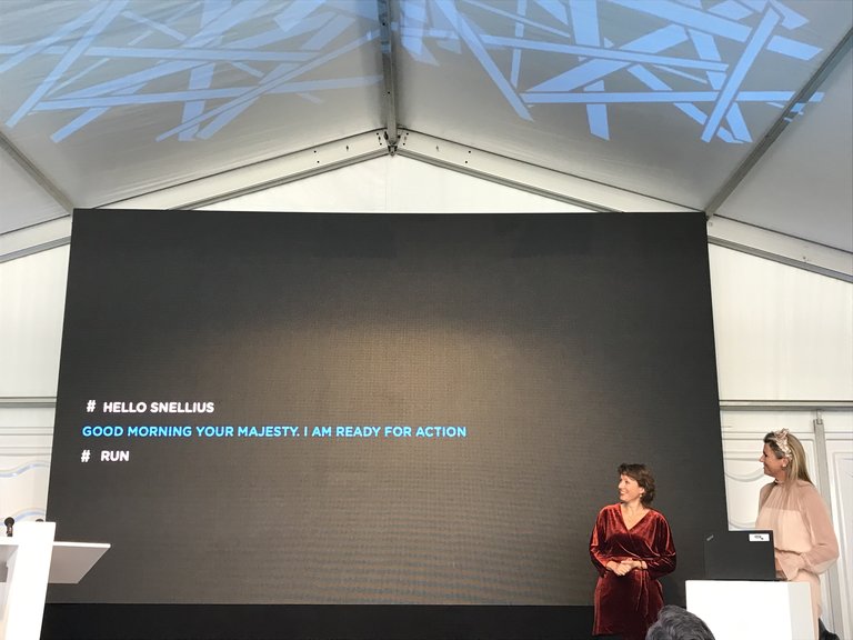 Koningin Maxima verrichtte de officiële opening van de nieuwe Nederlandse nationale Supercomputer Snellius.