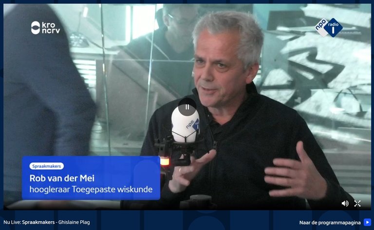 Screenshot of Rob van der Mei, live at radio show Spraakmakers, via the webcam of Radio NPO 1.