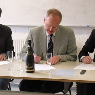 CWI and Leiden University sign cooperation agreement