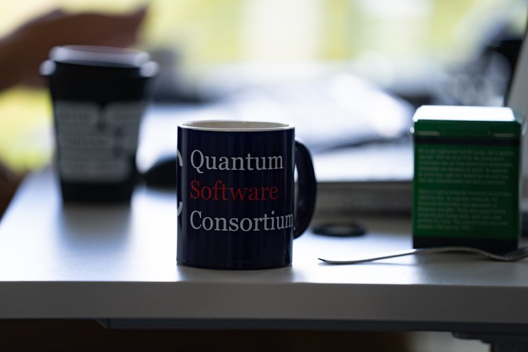 CWI begon in het midden van de jaren negentig als een van de eerste instituten ter wereld met onderzoek naar quantum computing.