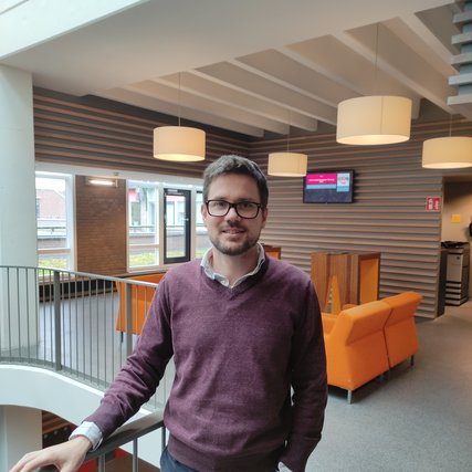 Portrait of researcher Bart Van Parys