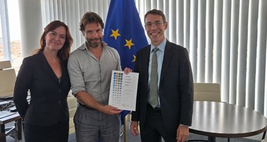 Presentation of the SRIA to yhe director of Future Networks Thibaut Kleiner